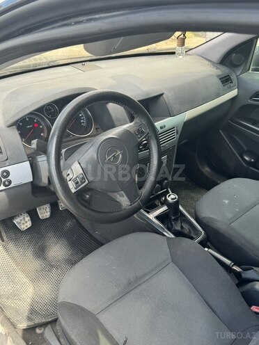 Opel Astra-3