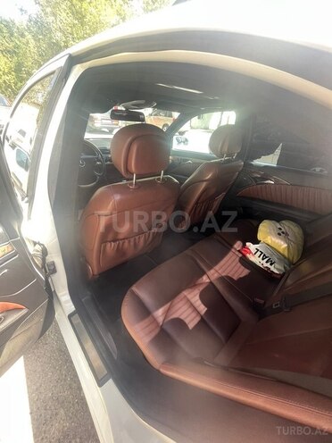 Mercedes E 280-2