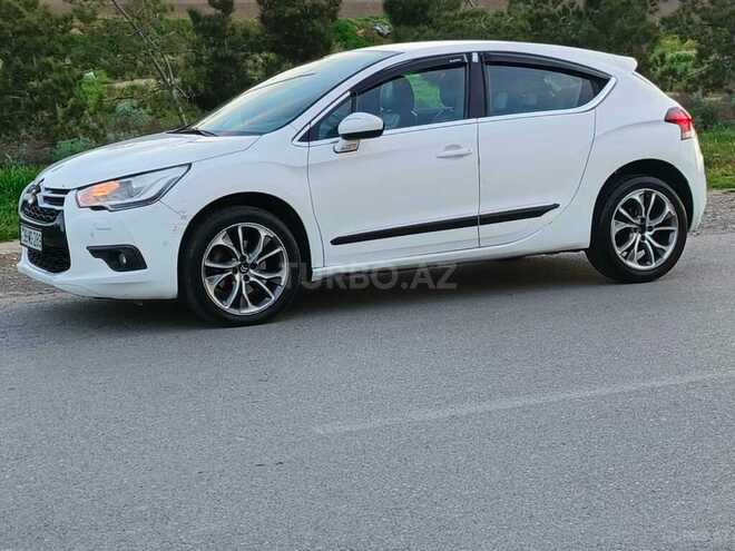 Citroen DS4-2