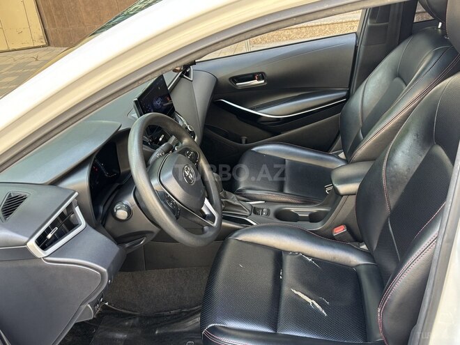 Toyota Corolla-8