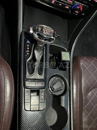Kia K5-6