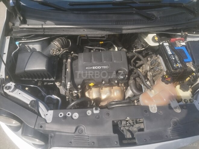 Chevrolet Aveo-7