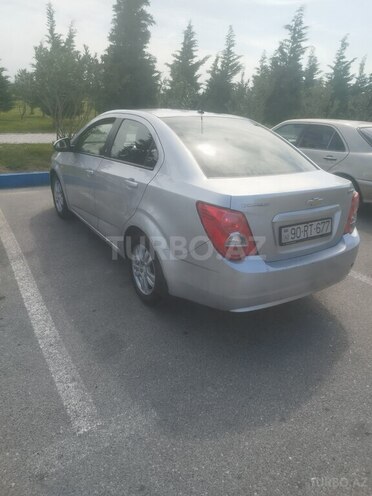 Chevrolet Aveo-15
