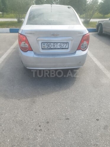 Chevrolet Aveo-14