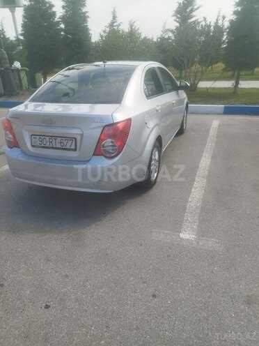 Chevrolet Aveo-19