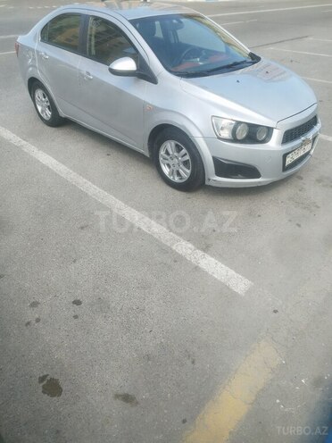 Chevrolet Aveo-17