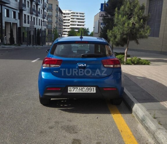 Kia Rio-2
