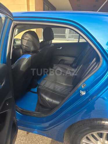 Kia Rio-4