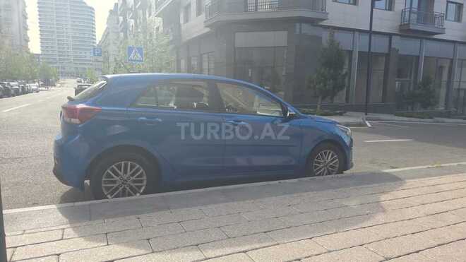 Kia Rio-9