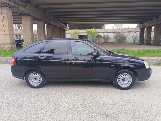 LADA (VAZ) Priora-8