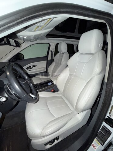 Land Rover RR Evoque-8