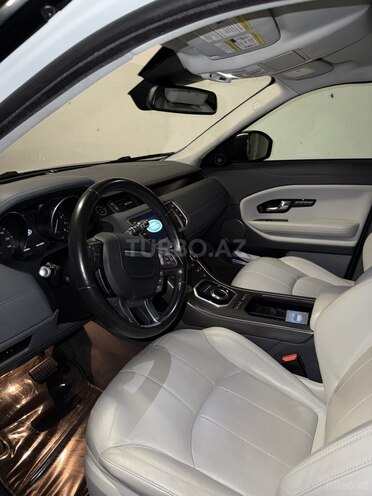 Land Rover RR Evoque-9