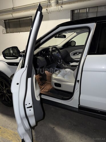 Land Rover RR Evoque-14