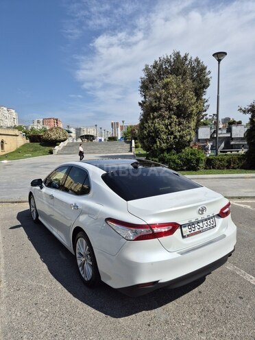Toyota Camry-6