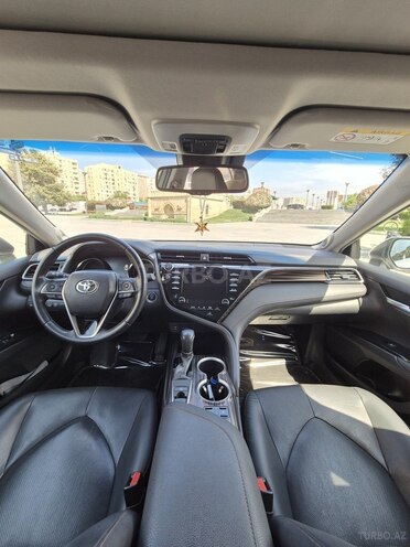 Toyota Camry-3