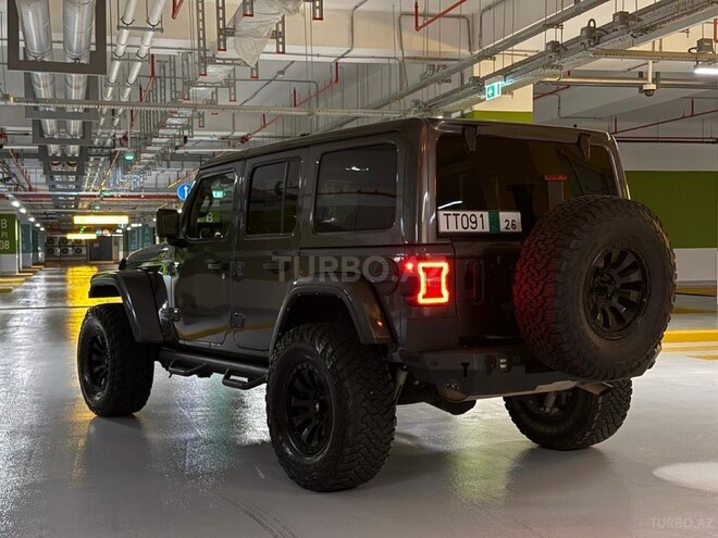 Jeep Wrangler-3