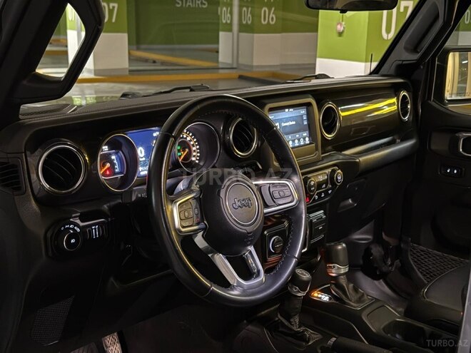 Jeep Wrangler-9
