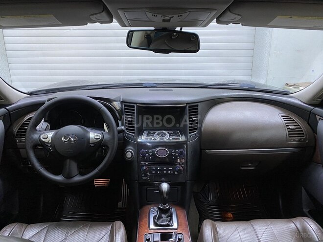 Infiniti FX35-15