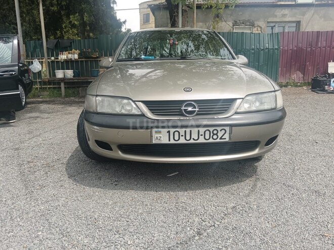 Opel Vectra-3