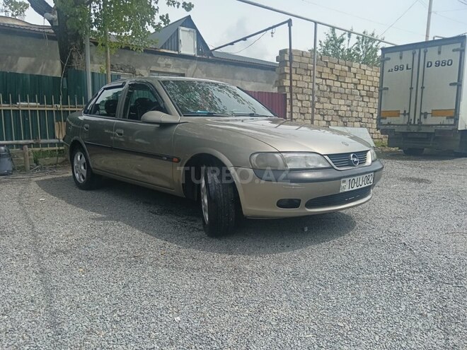 Opel Vectra-2
