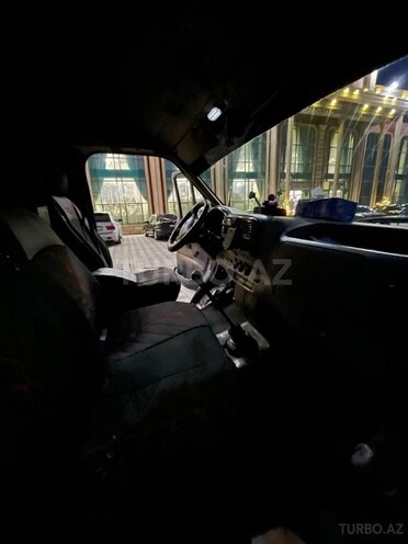 Ford Transit-6