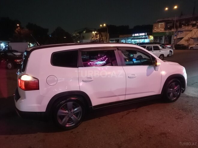 Chevrolet Orlando-11