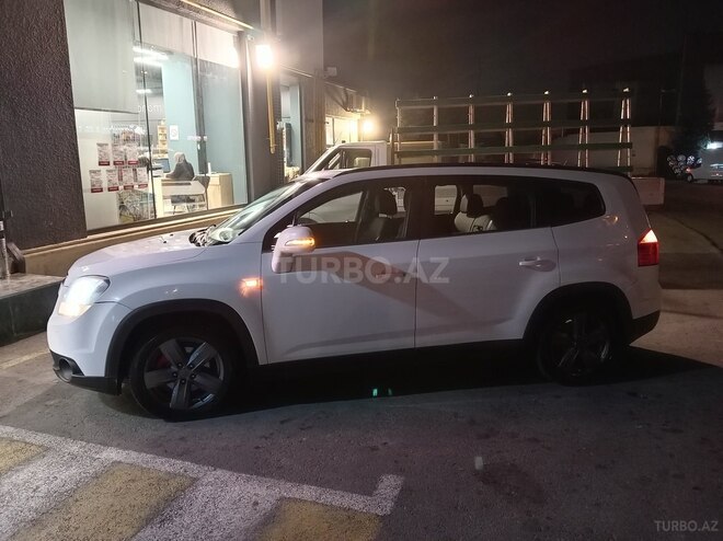 Chevrolet Orlando-6