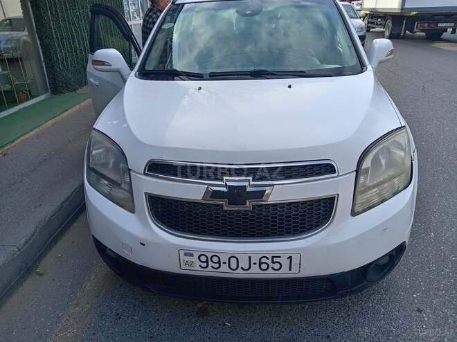 Chevrolet Orlando-15