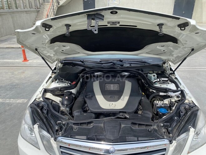 Mercedes E 350 2011, 288,000 km - 3.5 l - Bakı