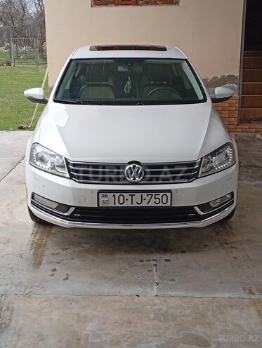 Volkswagen Passat-15