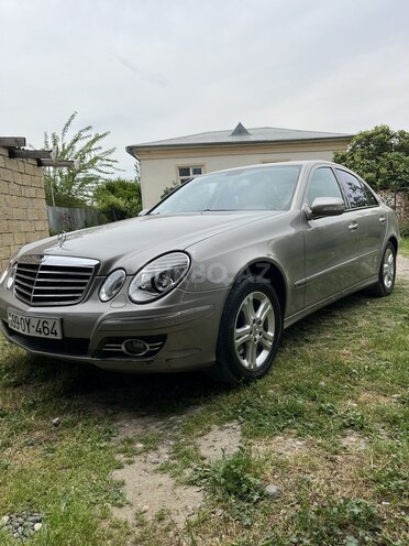 Mercedes E 220-4