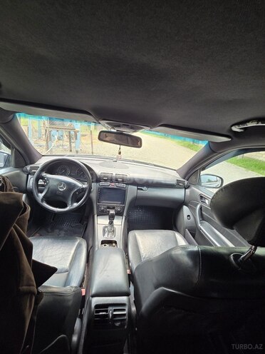 Mercedes C 200-8