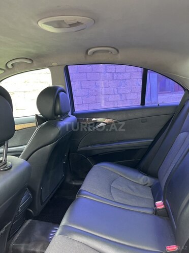 Mercedes E 220-7