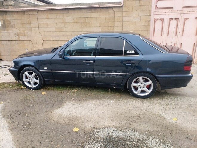 Mercedes C 240-3