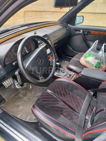 Mercedes C 240-8