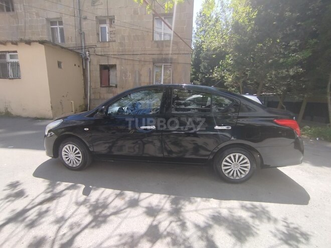 Nissan Sunny-9