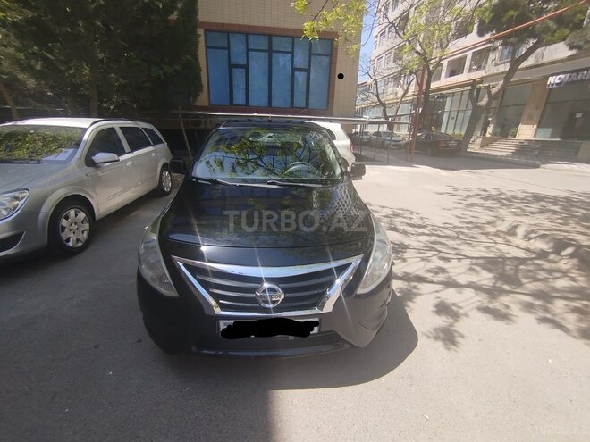 Nissan Sunny-1