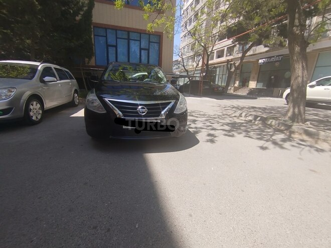 Nissan Sunny-7