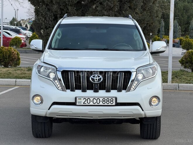 Toyota Land Cruiser Prado-3