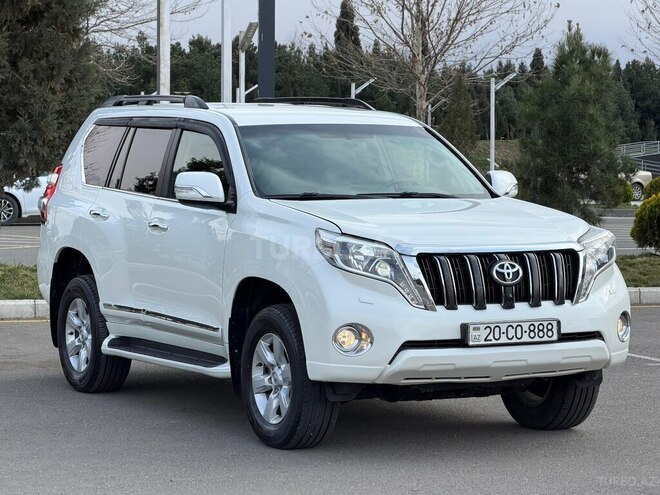 Toyota Land Cruiser Prado-4