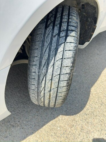 Hyundai Sonata-7
