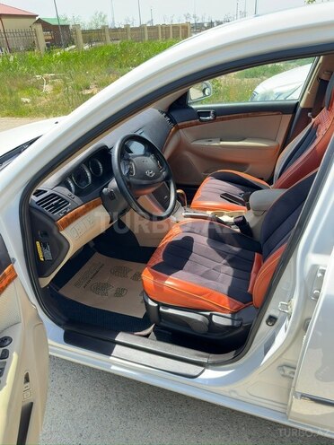 Hyundai Sonata-9