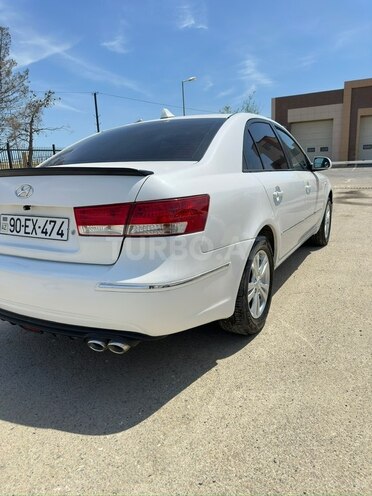 Hyundai Sonata-5