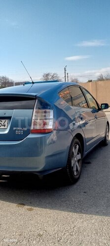 Toyota Prius-5