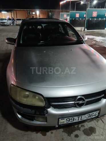Opel Omega-2