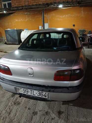 Opel Omega-5