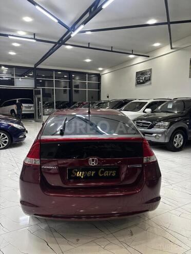 Honda Insight-5