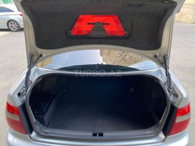 Audi A4-14