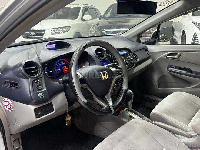 Honda Insight-10