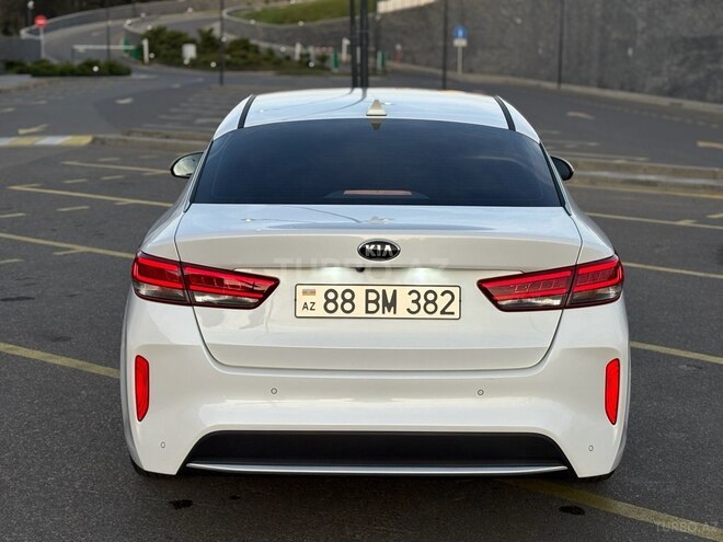 Kia K5-6